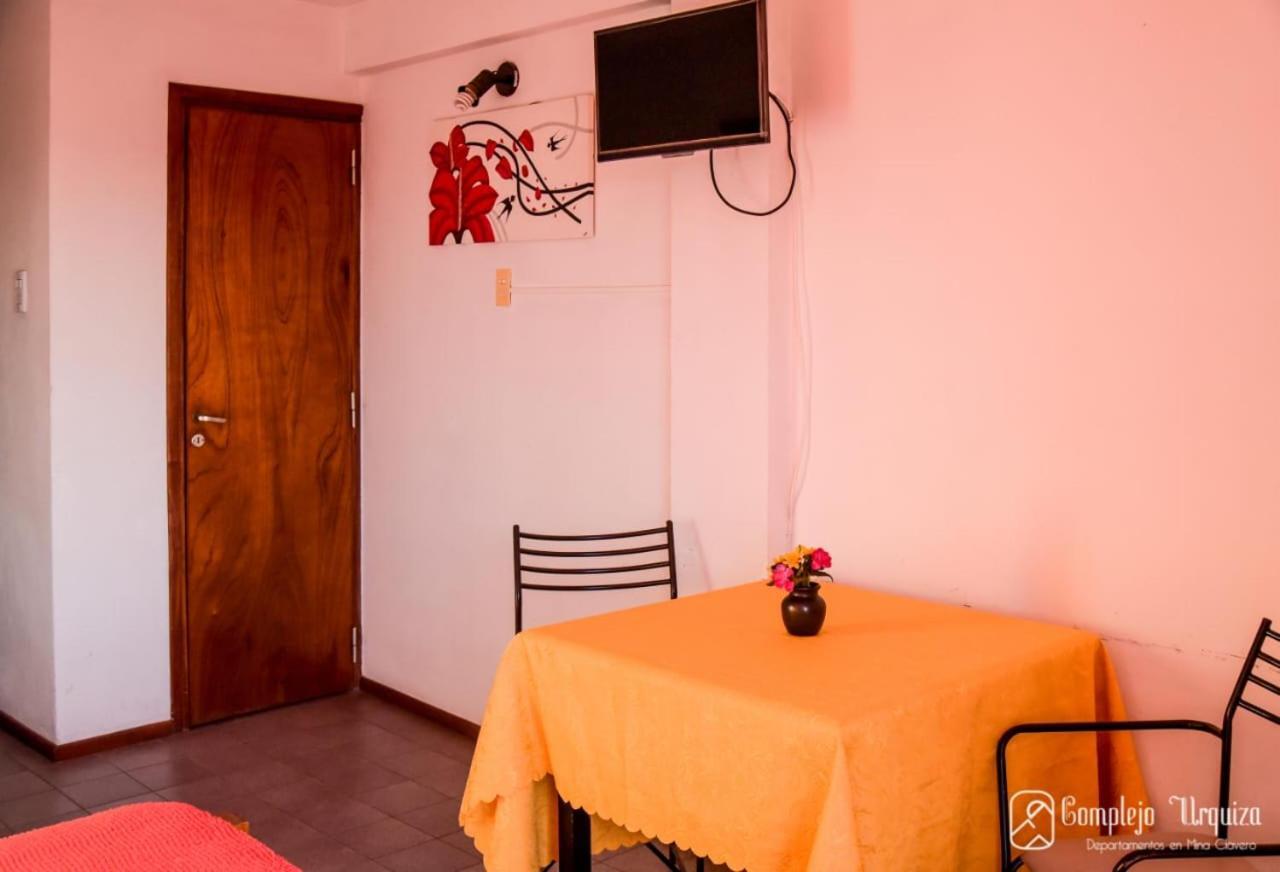 Complejo Urquiza Departamentos Διαμέρισμα Mina Clavero Εξωτερικό φωτογραφία