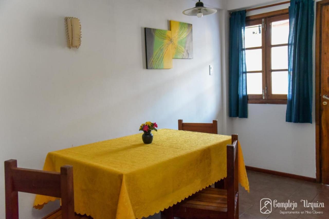 Complejo Urquiza Departamentos Διαμέρισμα Mina Clavero Εξωτερικό φωτογραφία